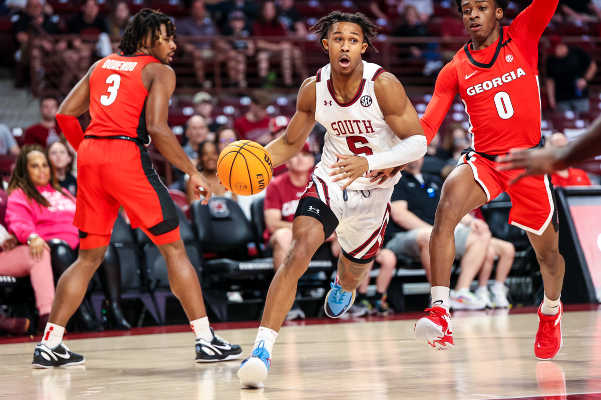 Meechie Johnson missed tonight's game due knee inflammation. 